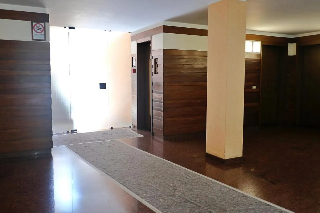 Best Way Rent - Elegante Loft Con Terrazzo Milano Lägenhet